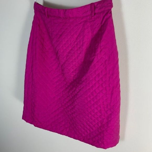 Vintage 90s silk quilted skirt. 1990s magenta pink statement skirt. waist 29" - Picture 4 of 7